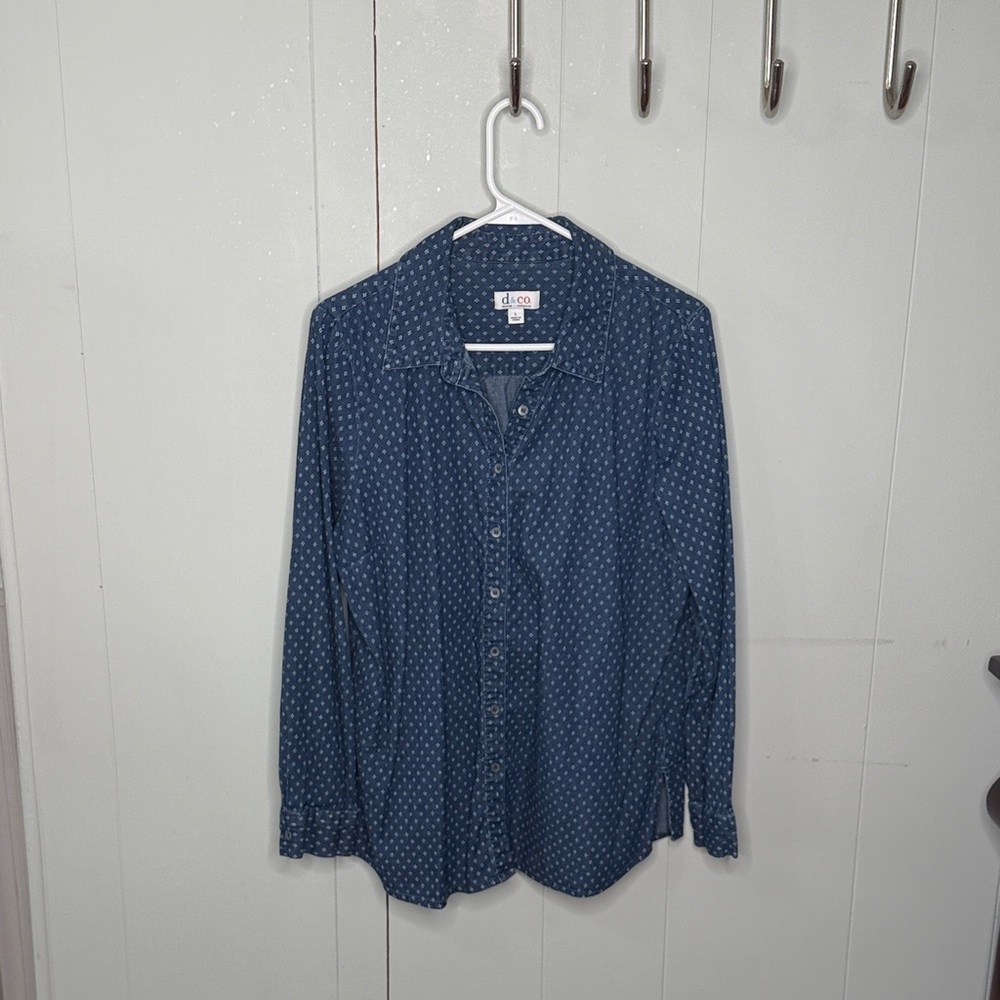 ⭐️3/$25⭐️ Denim&Co Denim Patterned Shirt